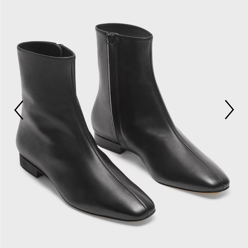 Theory leather zip up booties - dark brown